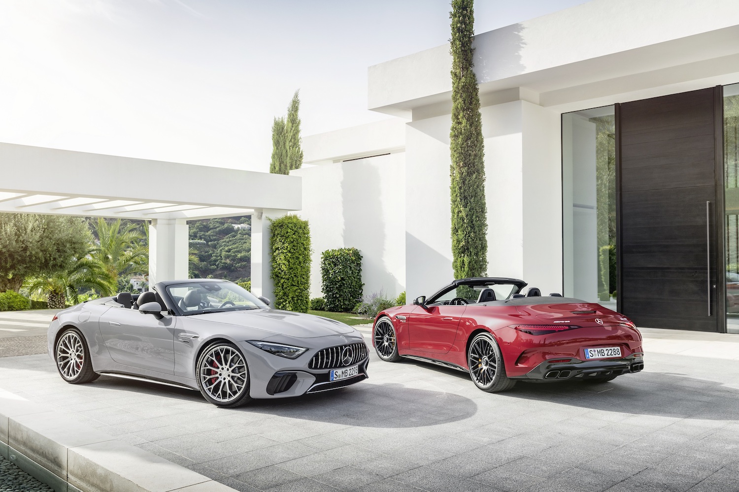 The 2023 MercedesAMG SL 55 4MATIC+ The Luxurious Roadster for Everyday Use The Luxury